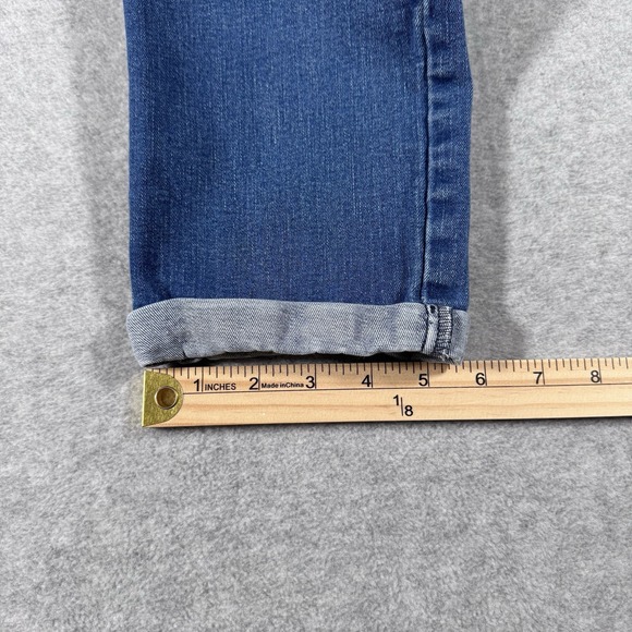 Levi's Women's Jeans Cropped Ankle Skinny Size 6 - Picture 3 of 11